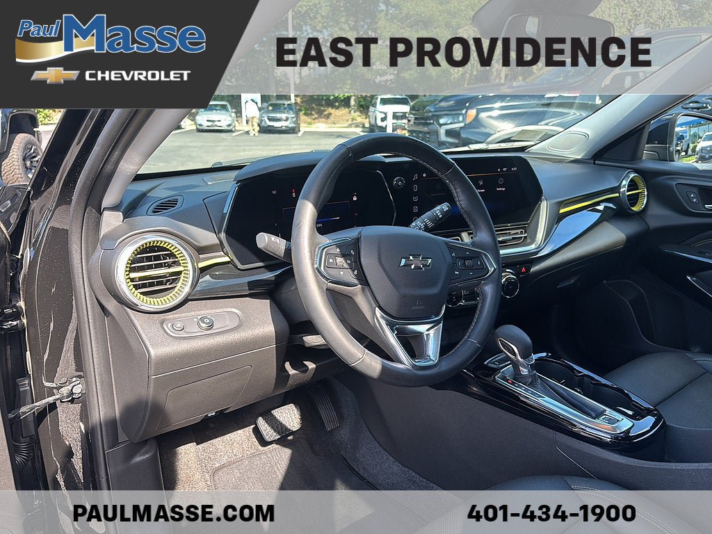 Certified 2024 Chevrolet Trax ACTIV w/ Sunroof Package FWD image 11