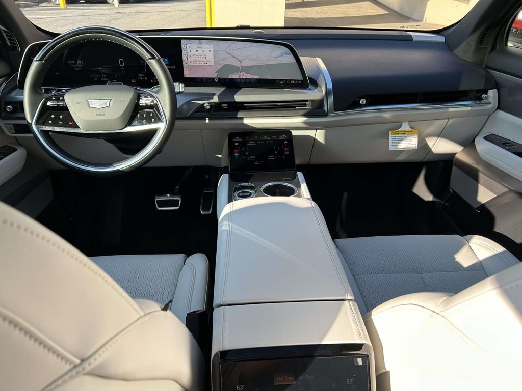 New 2026 Cadillac Vistiq Luxury AWD/4WD image 15
