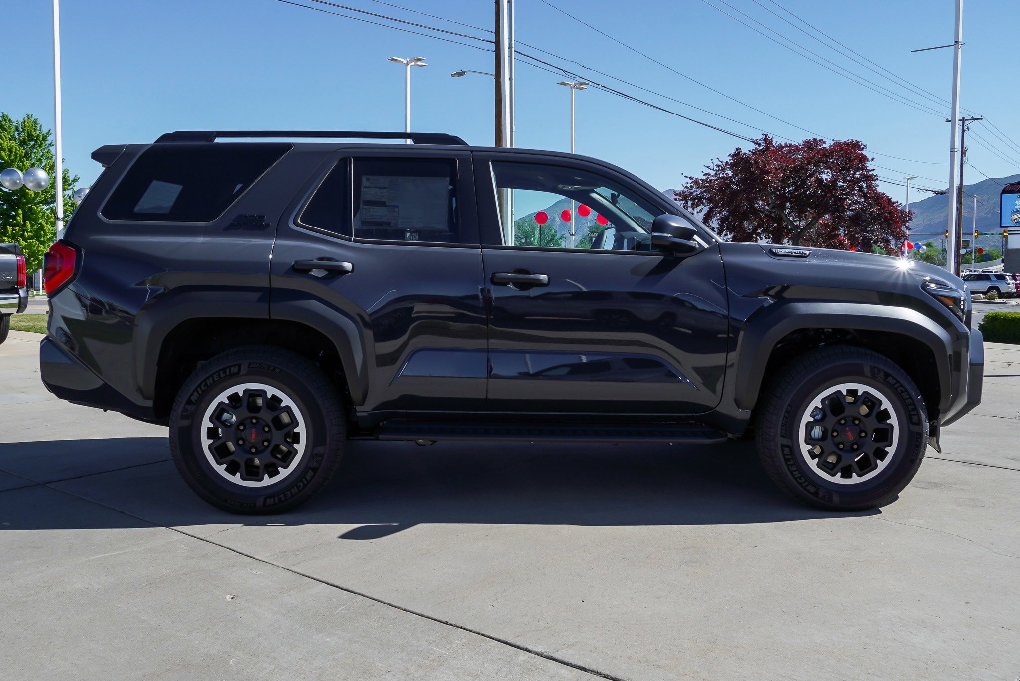 New 2026 Toyota 4Runner TRD Off-Road AWD/4WD image 9