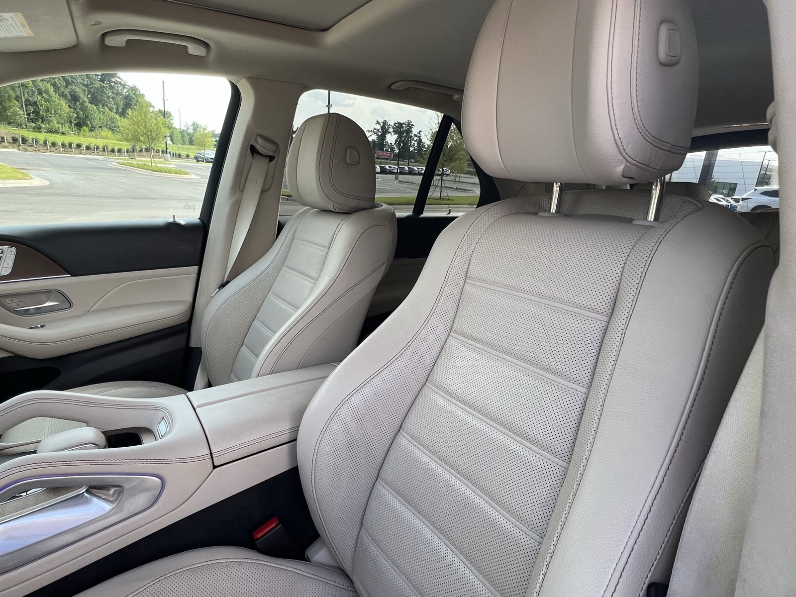 Used 2020 Mercedes-Benz GLE 350 4MATIC image 15