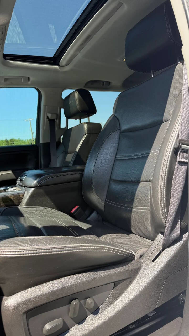 Used 2016 GMC Sierra 2500 Denali w/ Duramax Plus Package image 14