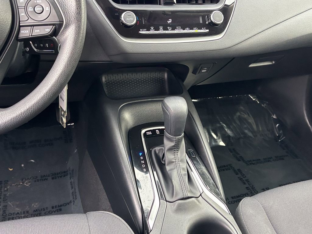 Used 2023 Toyota Corolla LE w/ Carpet Mat Package (TMS) image 21