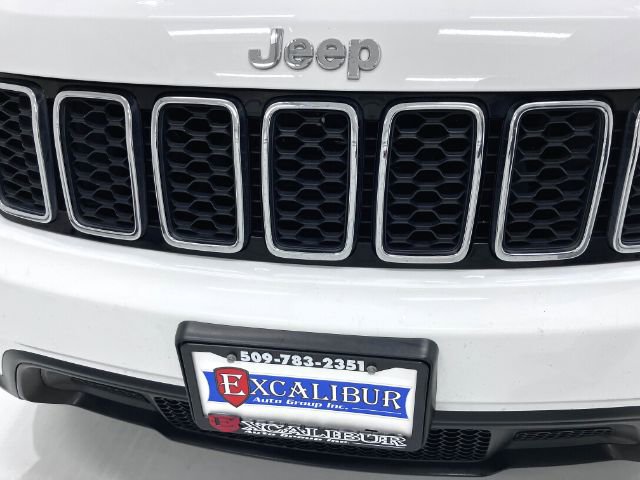 Used 2017 Jeep Grand Cherokee Laredo image 29