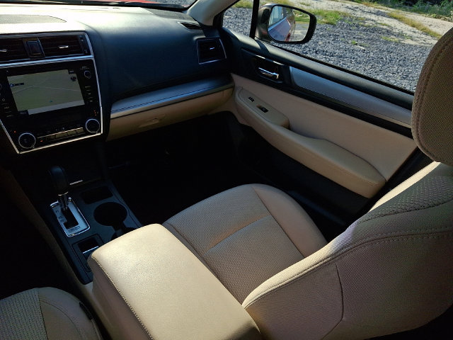 Used 2018 Subaru Outback 2.5i Premium AWD/4WD image 18