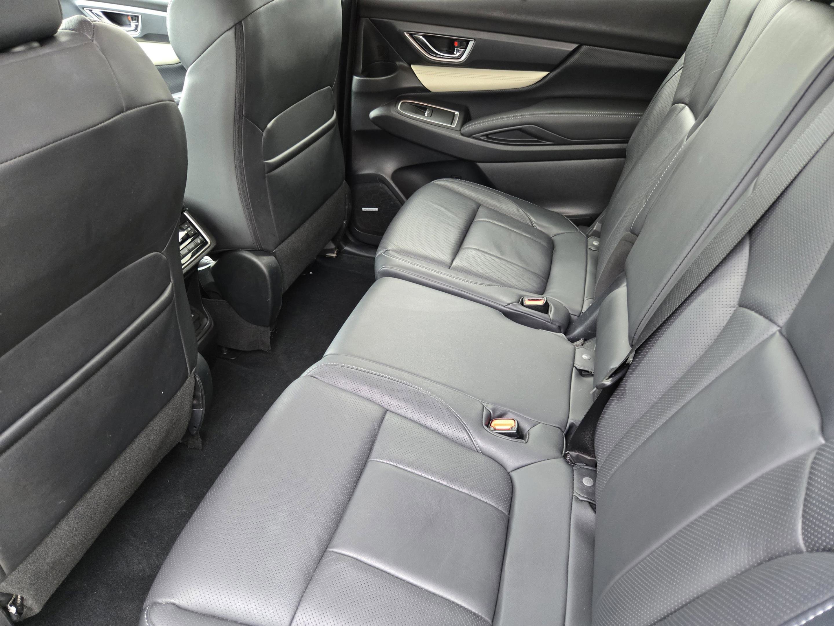 Used 2019 Subaru Ascent Limited w/ Popular Package #3 AWD/4WD image 31