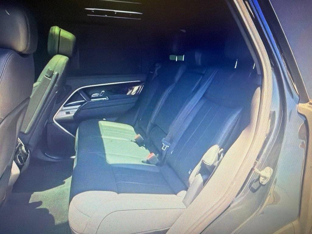 Used 2023 Land Rover Range Rover SE AWD/4WD image 13
