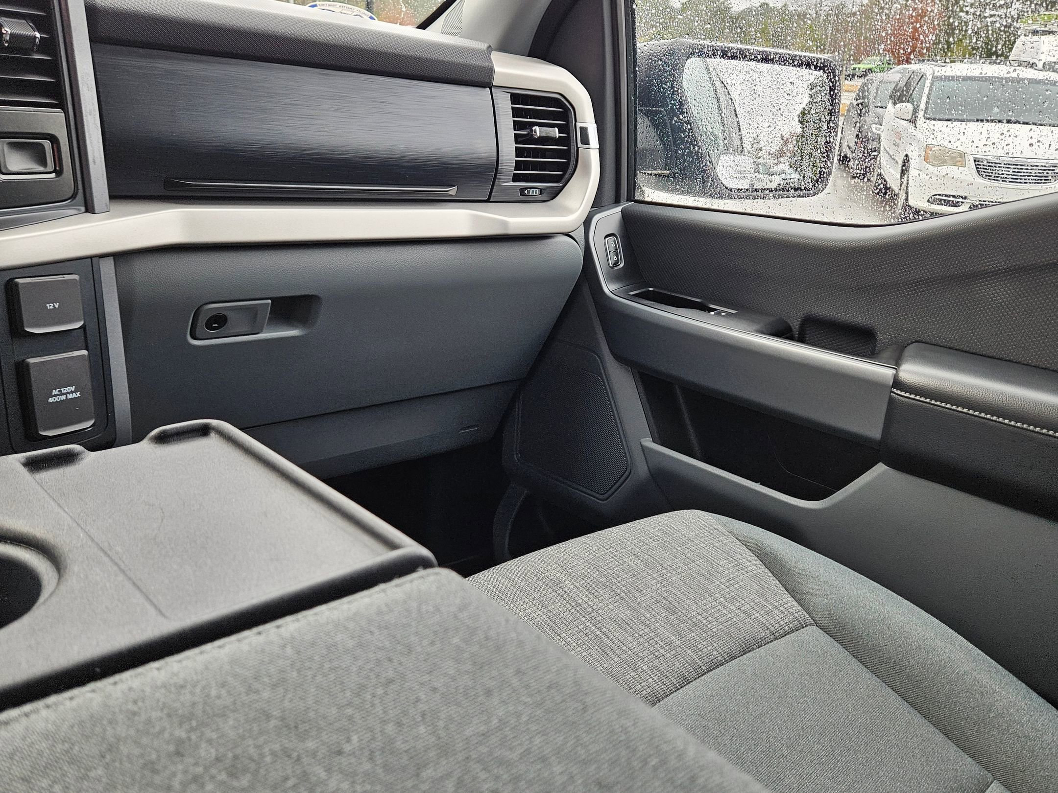 Used 2021 Ford F150 XLT w/ Trailer Tow Package image 11