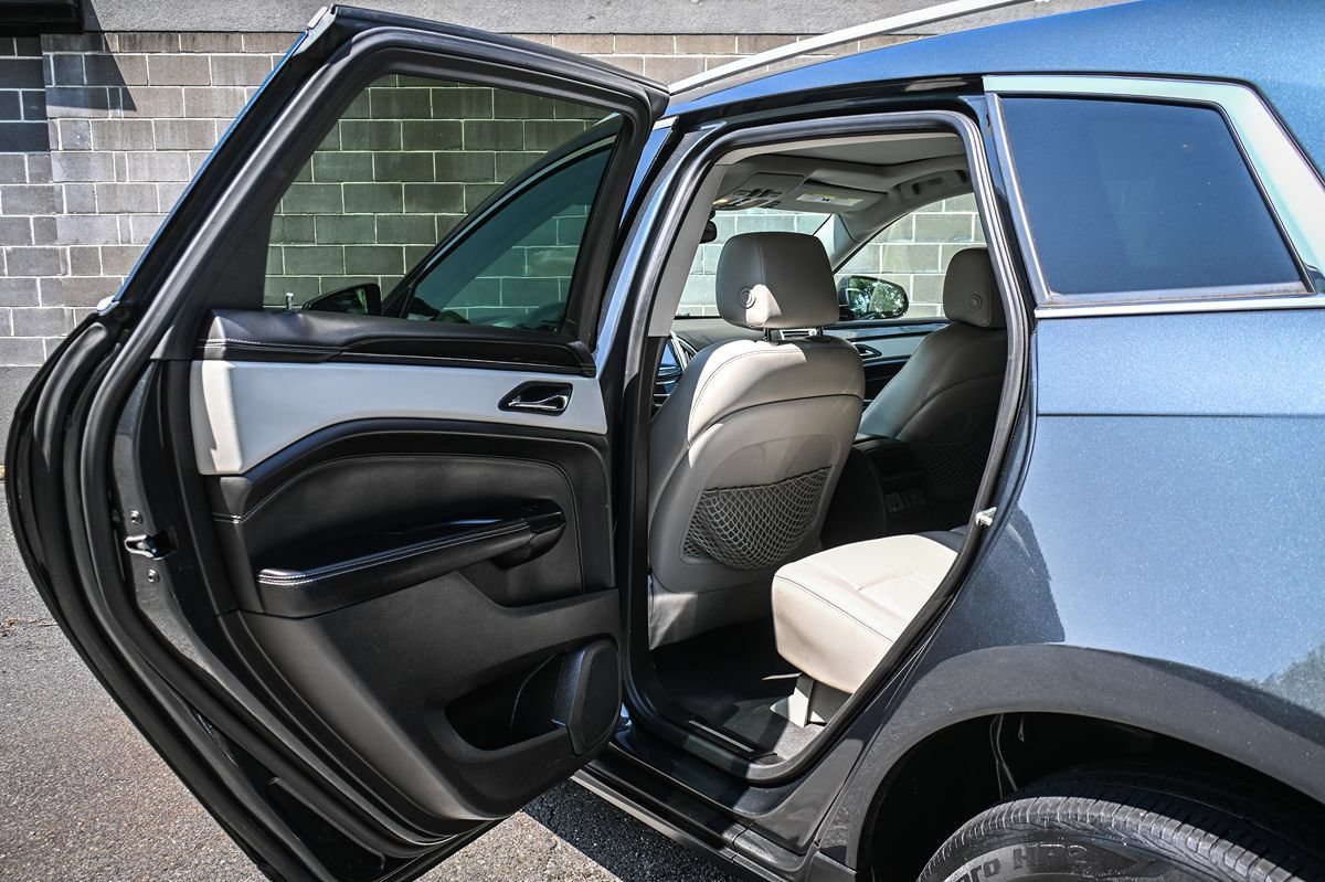 Used 2014 Cadillac SRX Performance w/ Driver Awareness Package AWD/4WD image 12