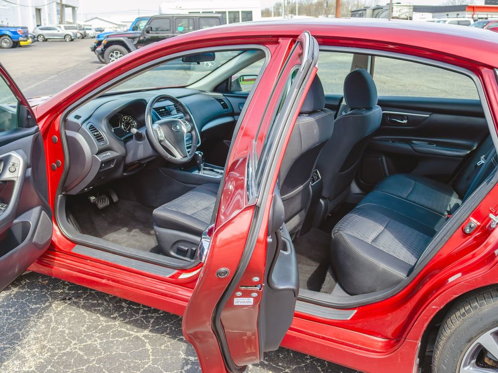 Used 2016 Nissan Altima 2.5 image 7