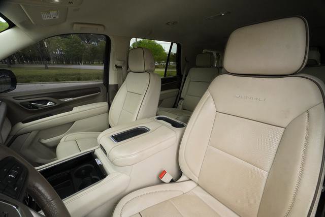 Used 2022 GMC Yukon Denali image 27