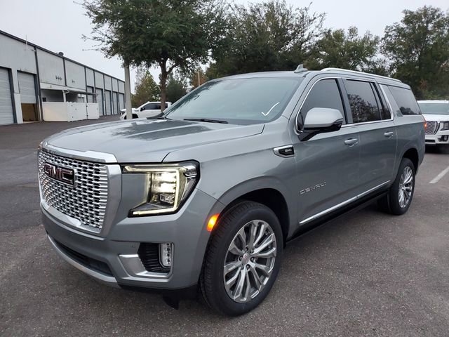 Used 2023 GMC Yukon XL Denali w/ Max Trailering Package image 2