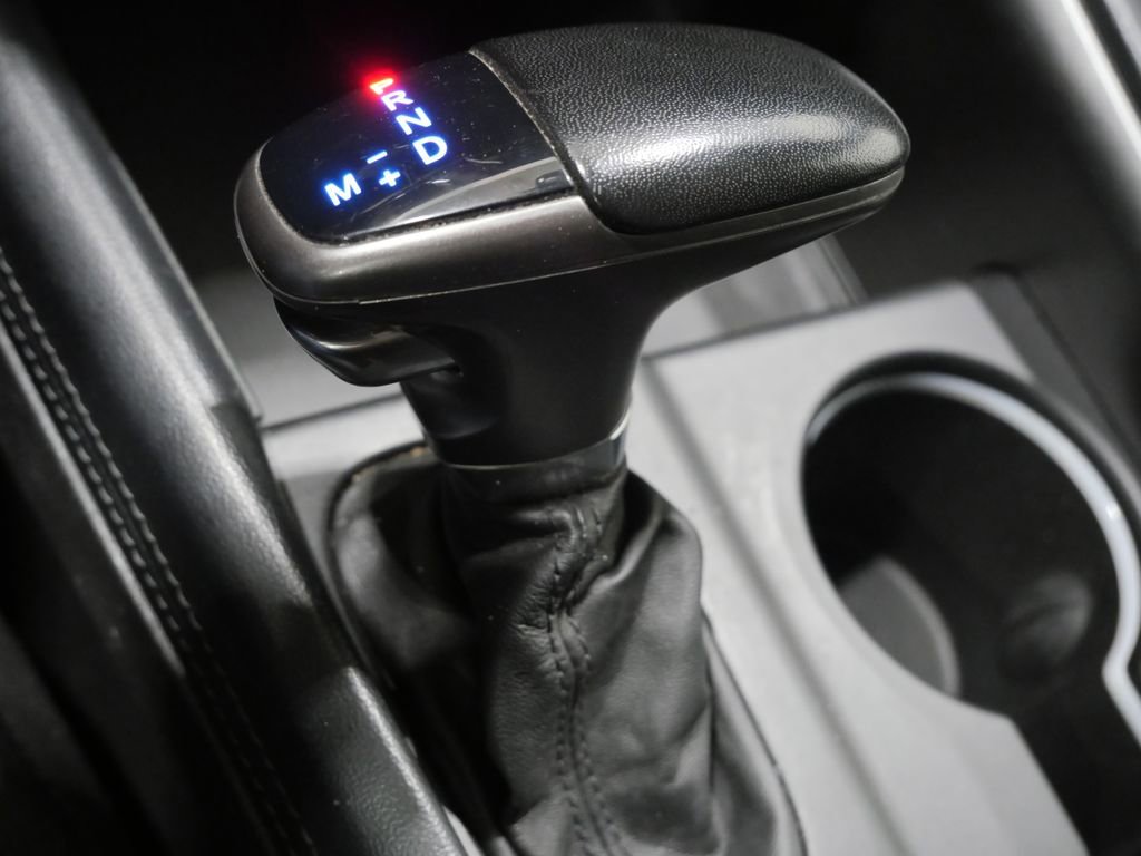 Used 2023 Dodge Durango SXT AWD/4WD image 22