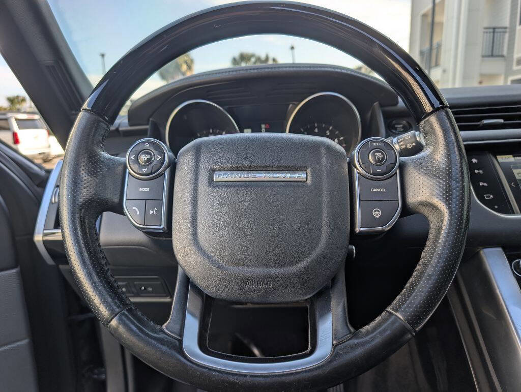 Used 2016 Land Rover Range Rover Sport HSE image 42