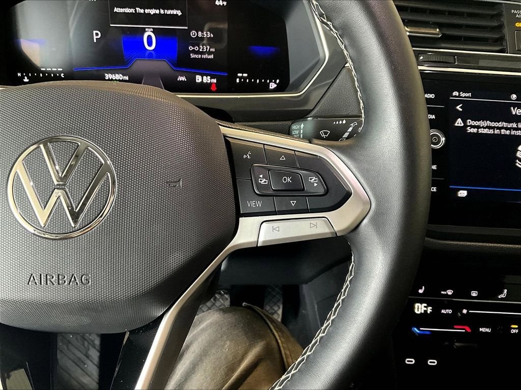 Used 2024 Volkswagen Tiguan SE image 24