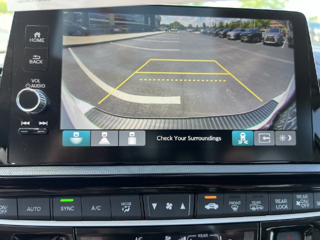 Used 2025 Honda Odyssey Elite image 15