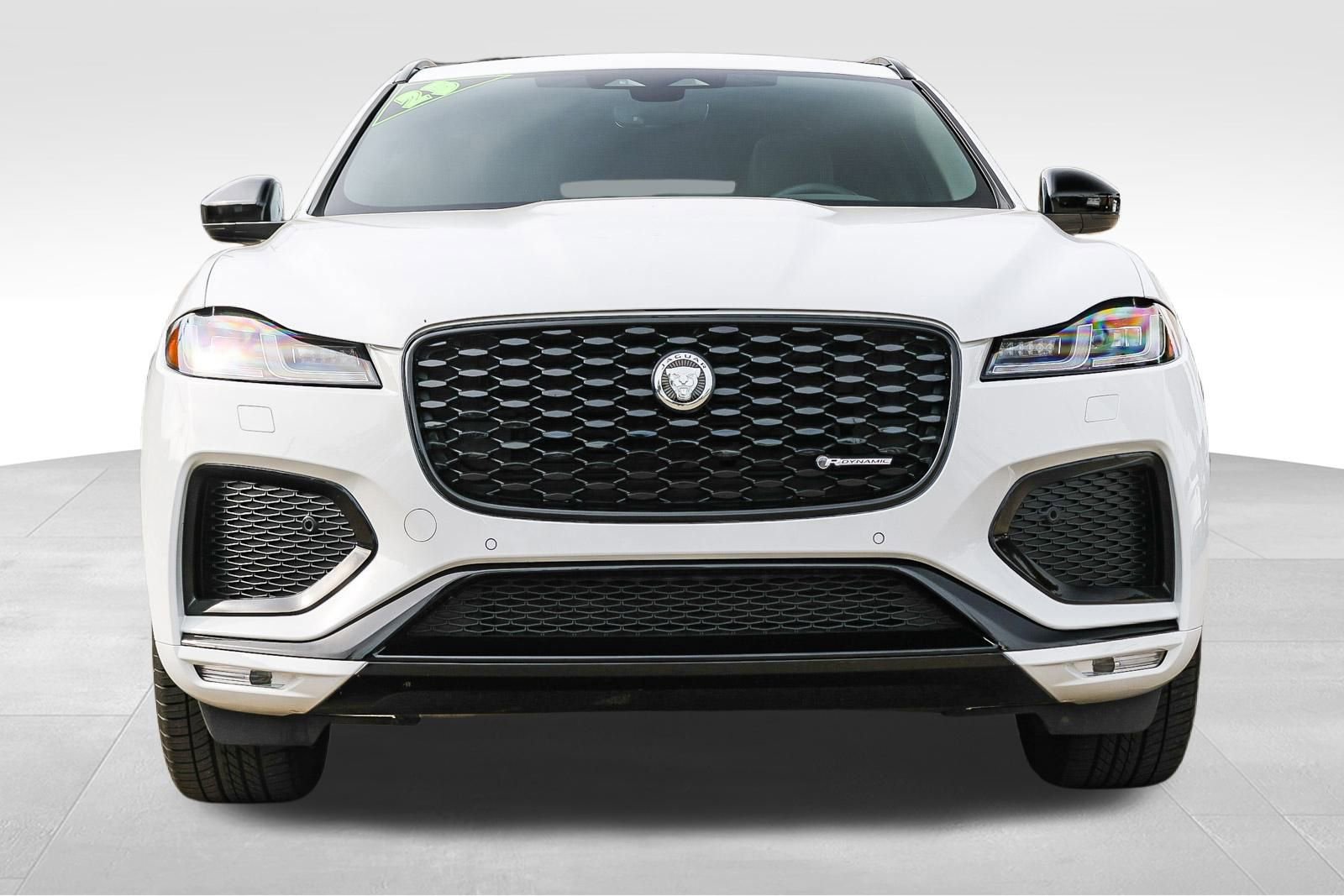 Used 2025 Jaguar F-PACE R-Dynamic S image 2