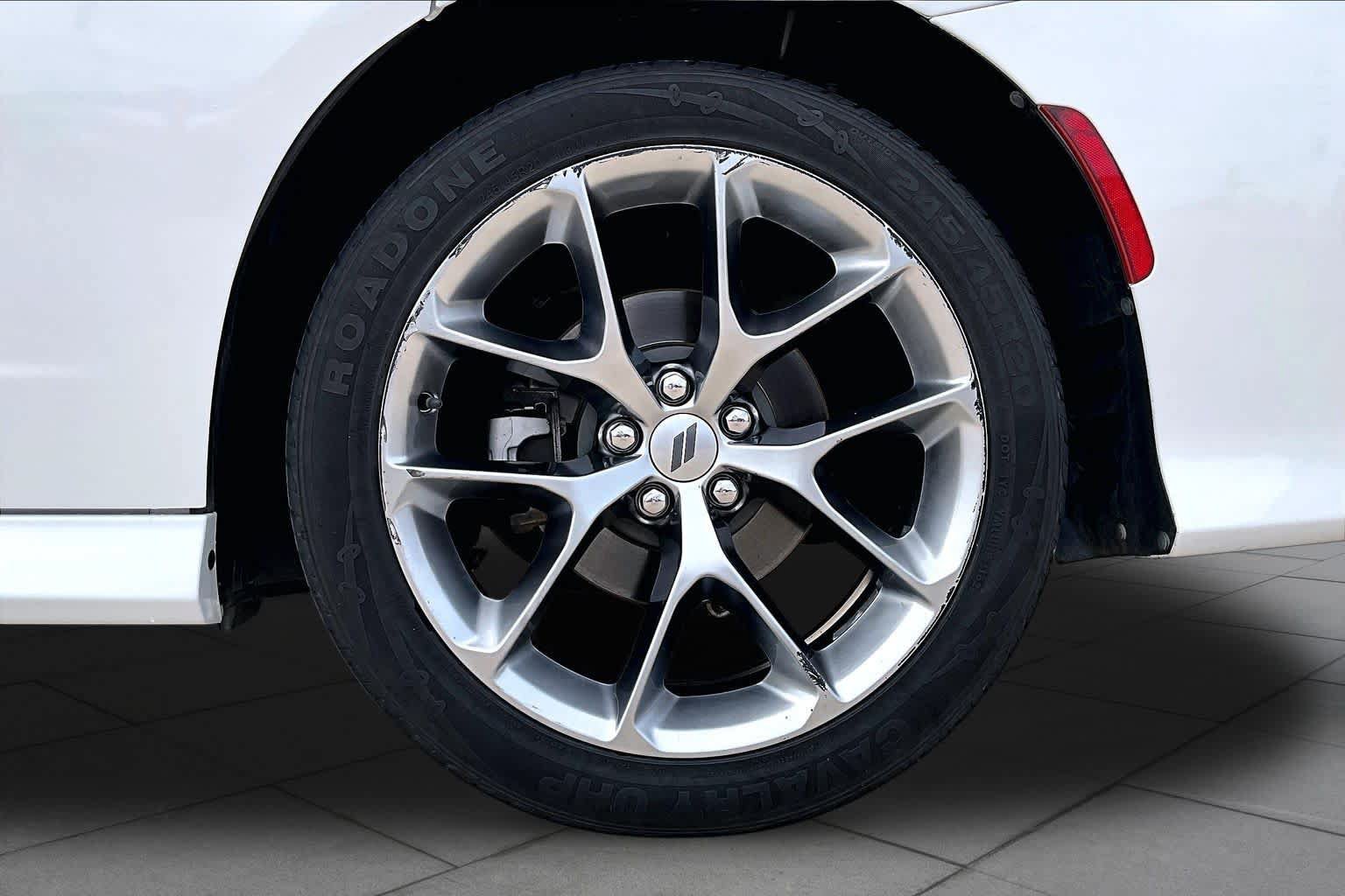 Used 2021 Dodge Charger GT RWD image 11