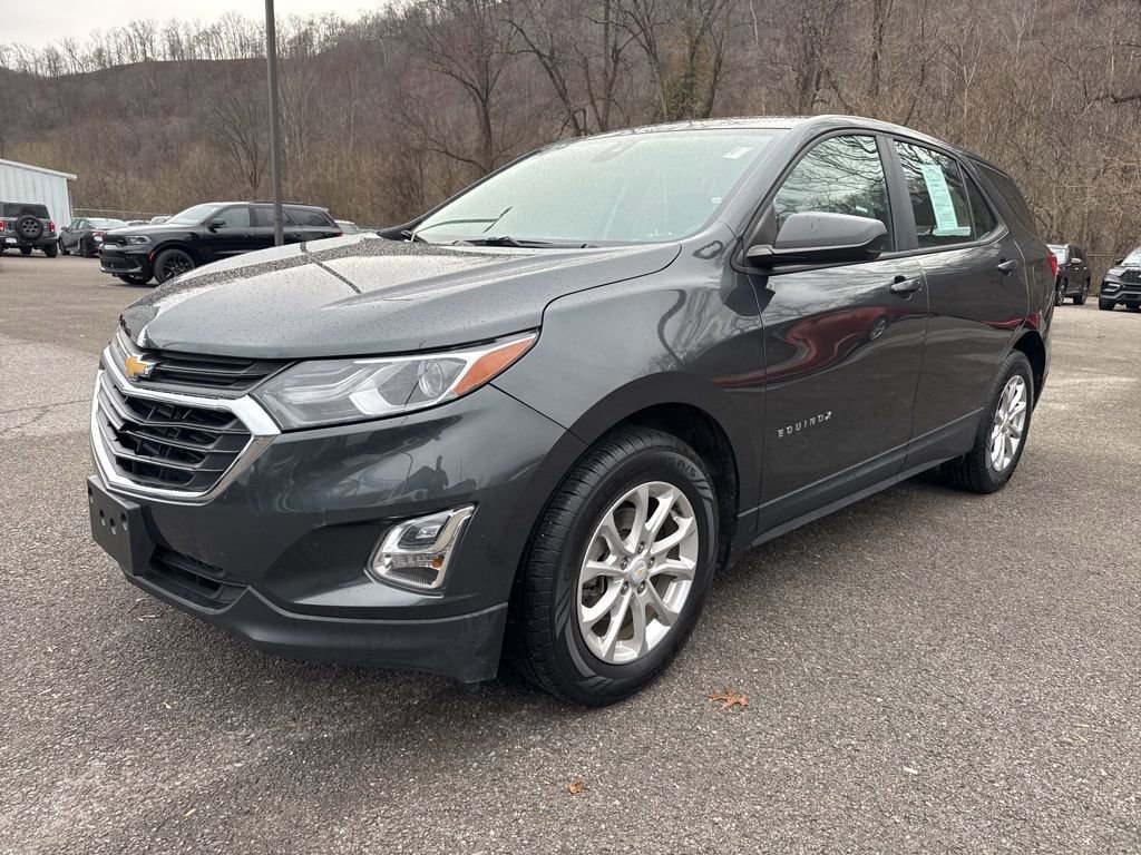 Used 2020 Chevrolet Equinox LS FWD image 1