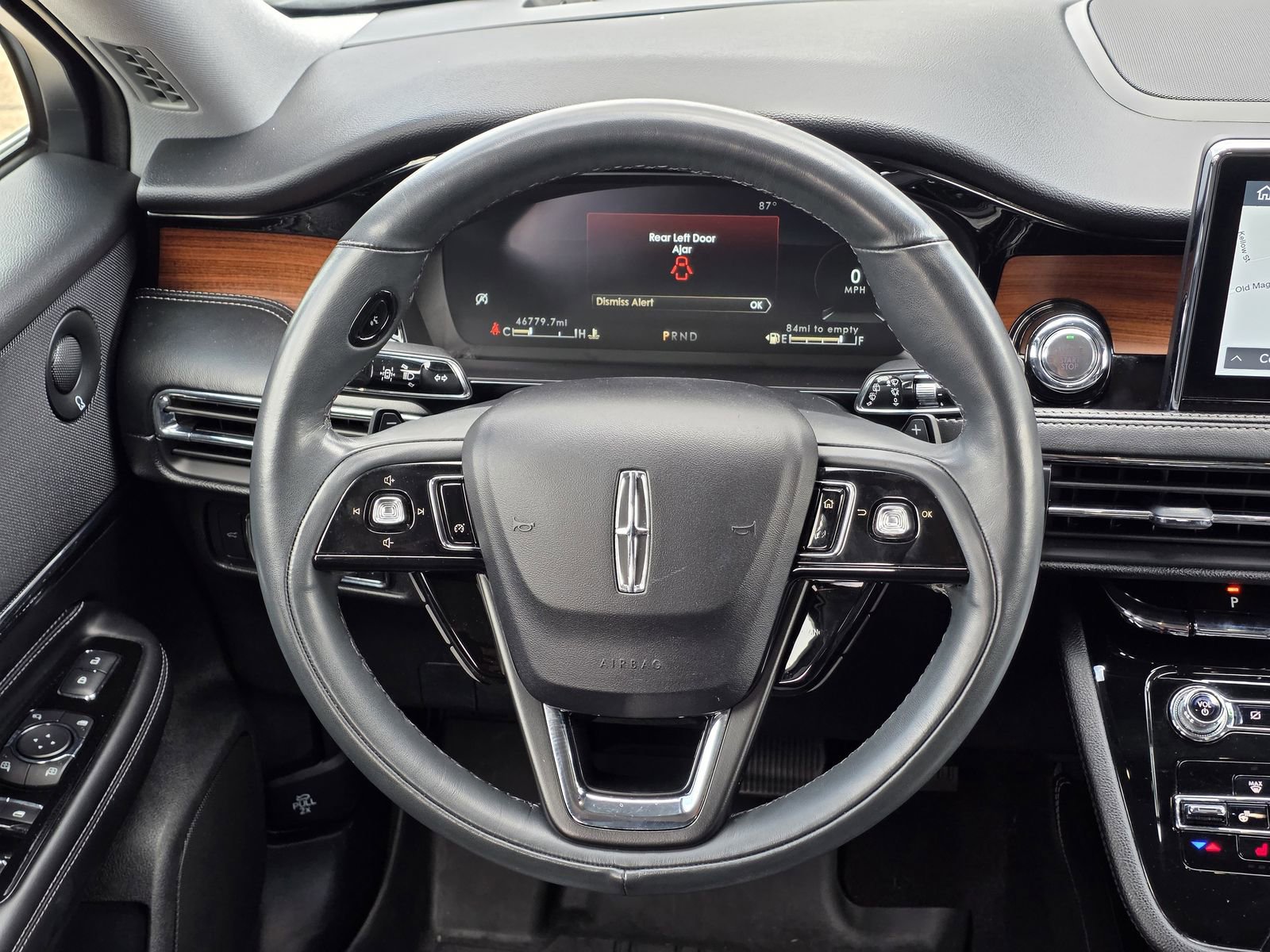 Used 2021 Lincoln Corsair Reserve w/ Elements Package FWD image 27
