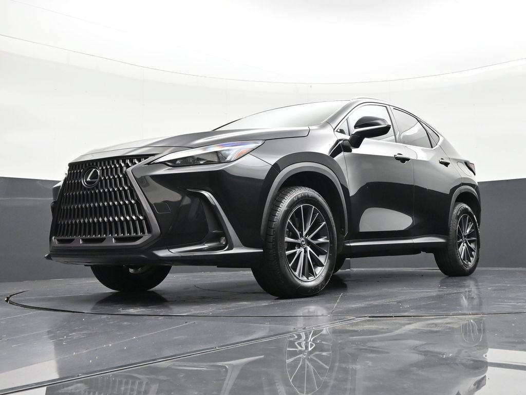 Used 2024 Lexus NX 250 FWD w/ Towing Package (2000 Lbs) image 20