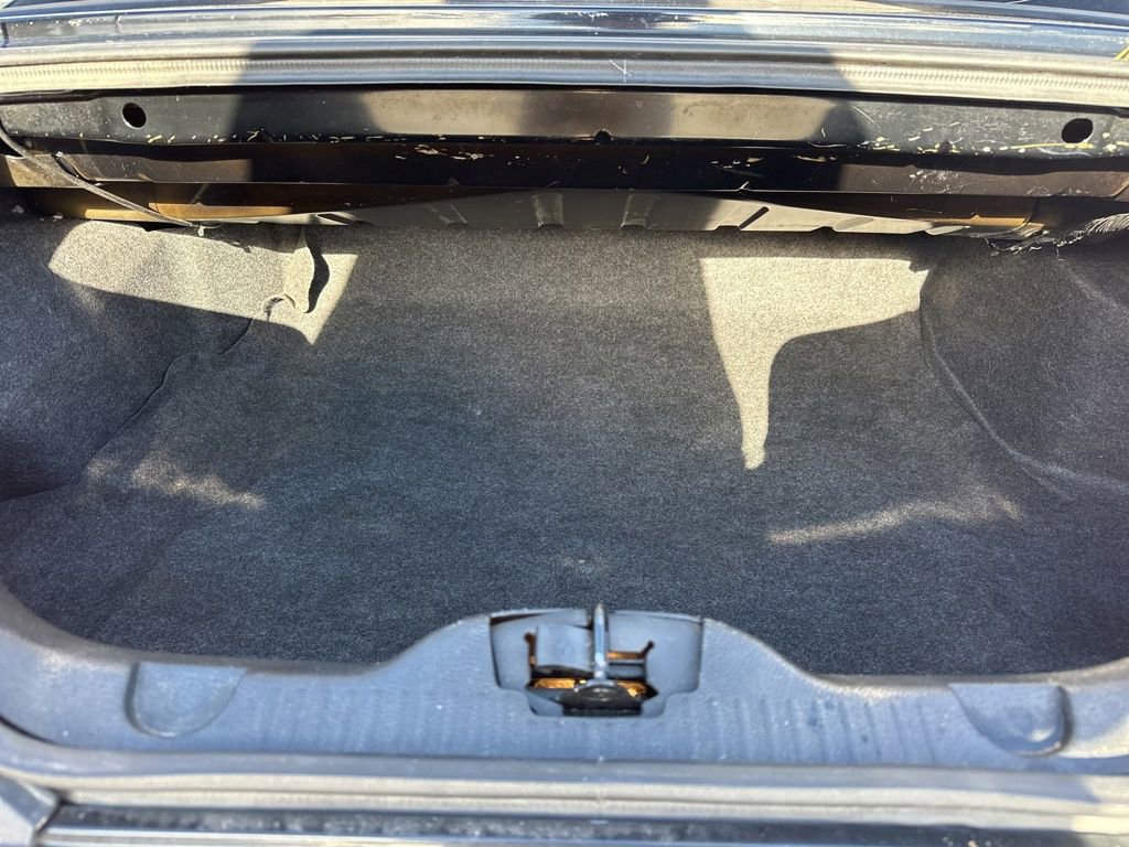 Used 2010 Ford Mustang GT Premium image 34