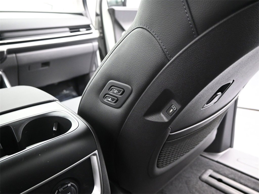 New 2026 Kia Carnival SX Prestige image 14