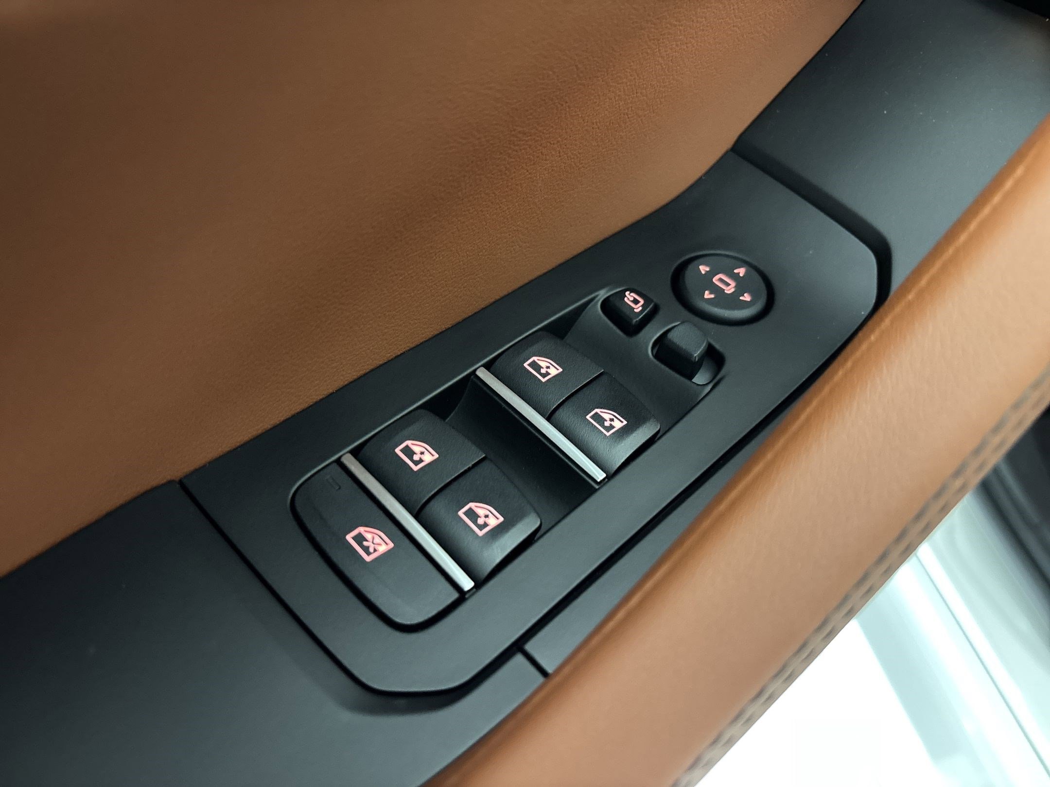 New 2026 BMW X6 xDrive40i AWD/4WD image 21