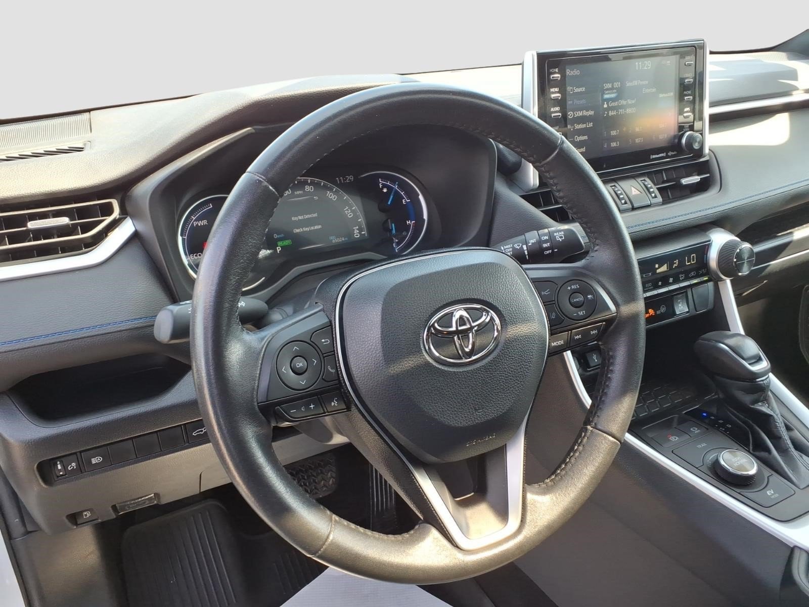 Used 2021 Toyota RAV4 XSE w/ Carpet Mat Package (TMS) AWD/4WD image 12