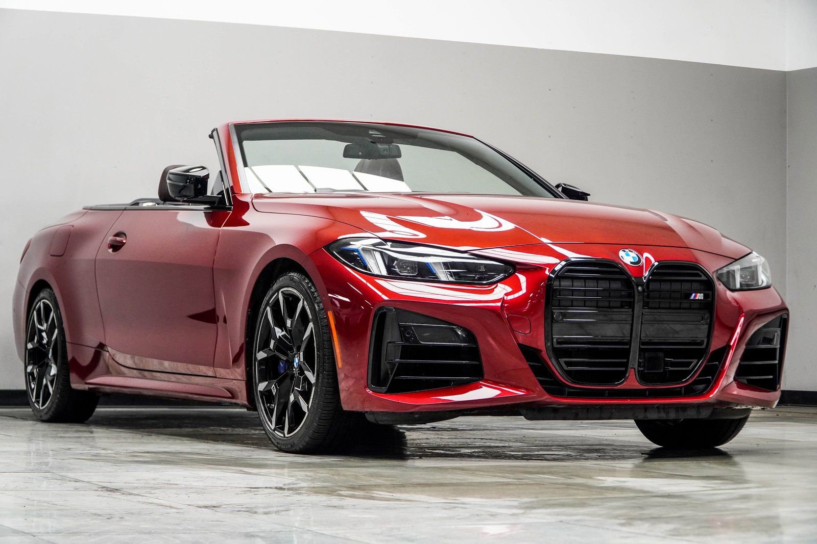 Used 2025 BMW M440i Convertible w/ Premium Package RWD image 8