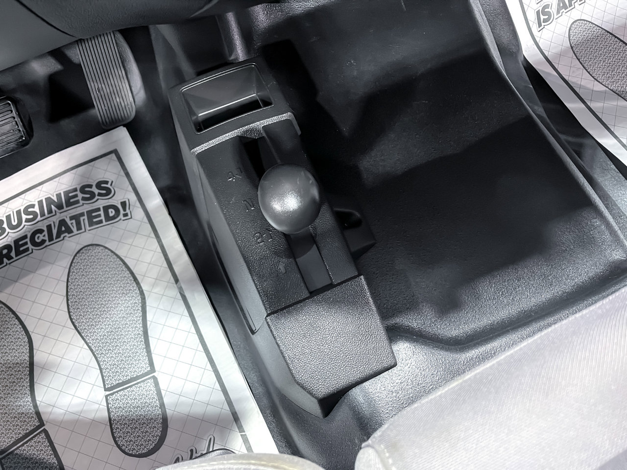 Used 2017 GMC Sierra 1500 4x4 Regular Cab image 20