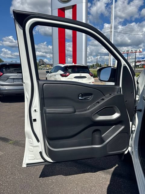 Certified 2025 Nissan Frontier SV w/ SV Convenience Package AWD/4WD image 11