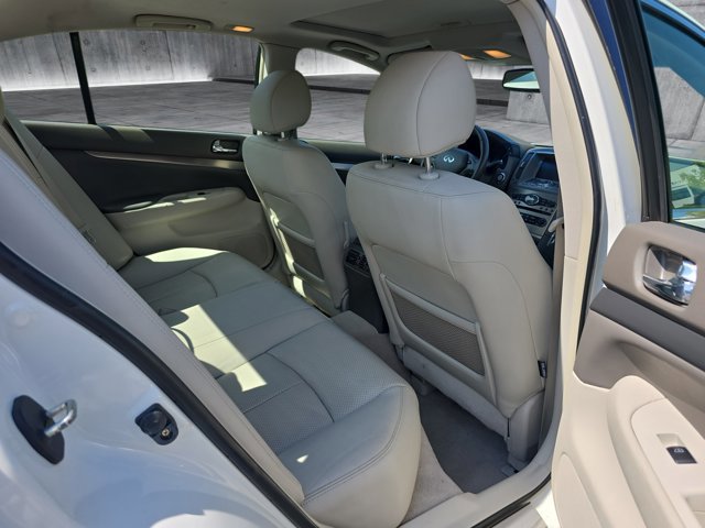 Used 2012 INFINITI G37 x w/ Premium Pkg AWD/4WD image 11