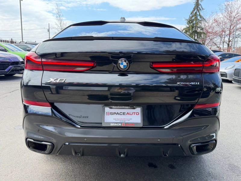 Used 2024 BMW X6 xDrive40i w/ Premium Package image 6