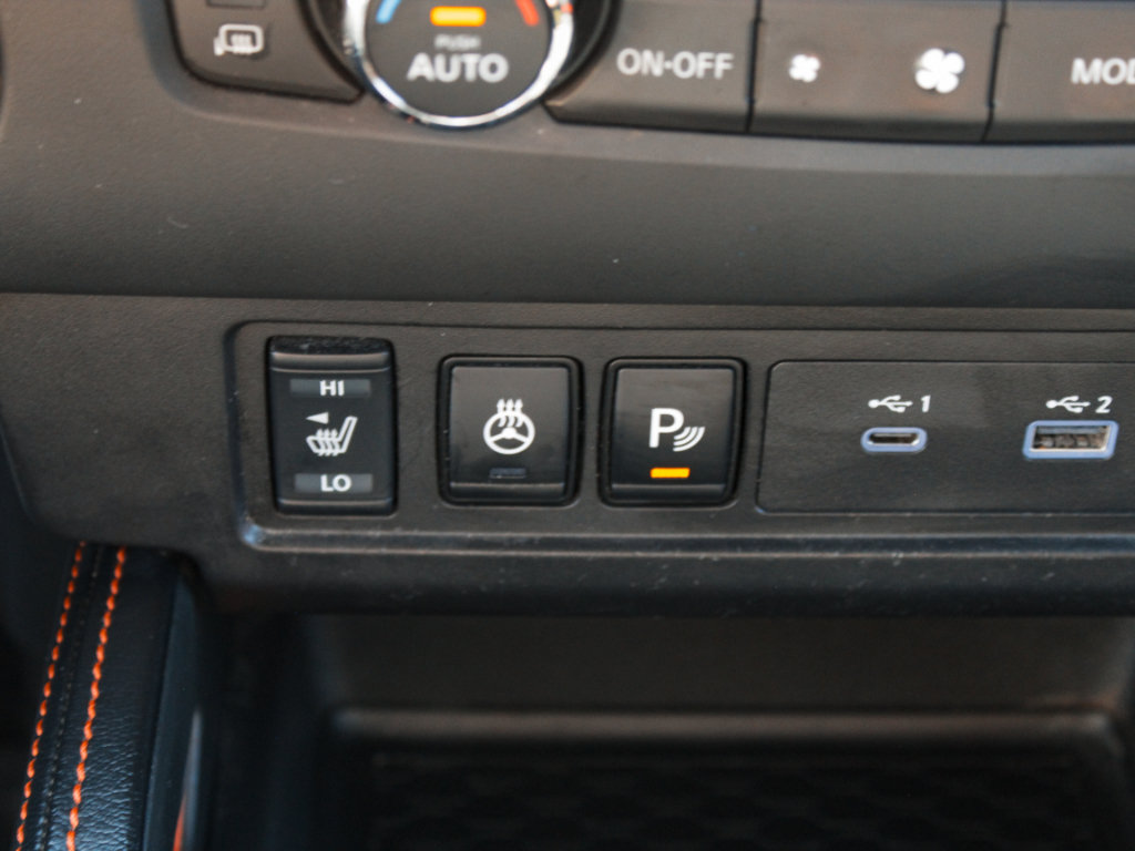 Used 2023 Nissan Frontier PRO-4X w/ Pro Convenience Package AWD/4WD image 23