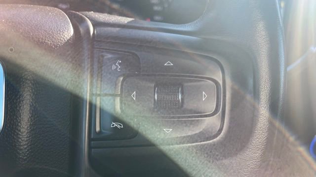 Used 2021 GMC Sierra 1500 AT4 image 29