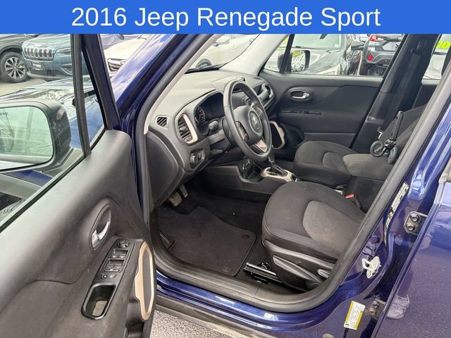 Used 2016 Jeep Renegade Sport w/ Power & Air Group AWD/4WD image 12