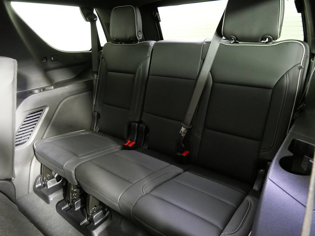 Used 2026 GMC Yukon Elevation AWD/4WD image 21