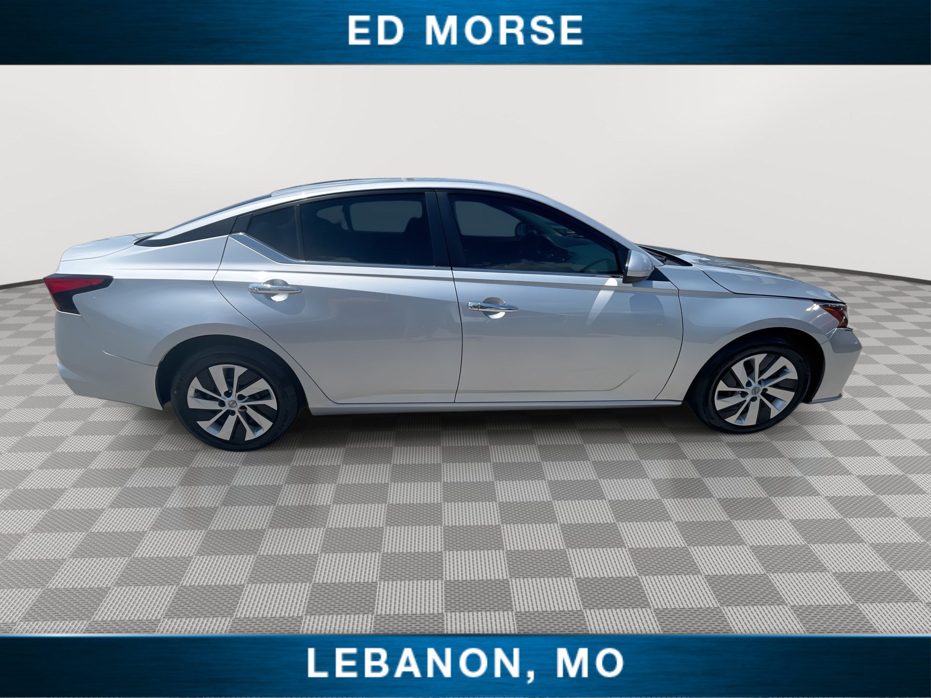 Used 2023 Nissan Altima 2.5 S FWD image 9