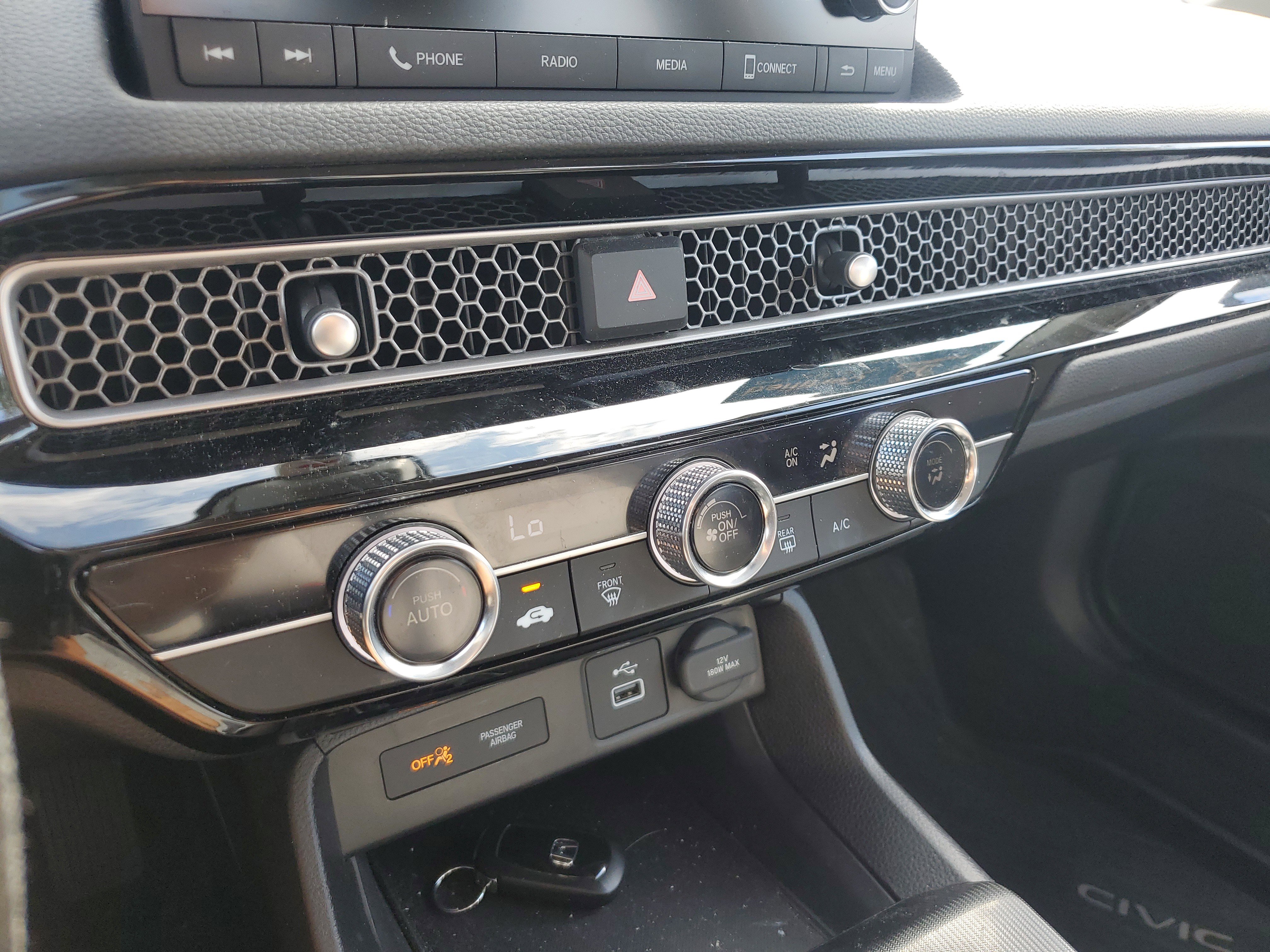 Used 2024 Honda Civic LX image 29