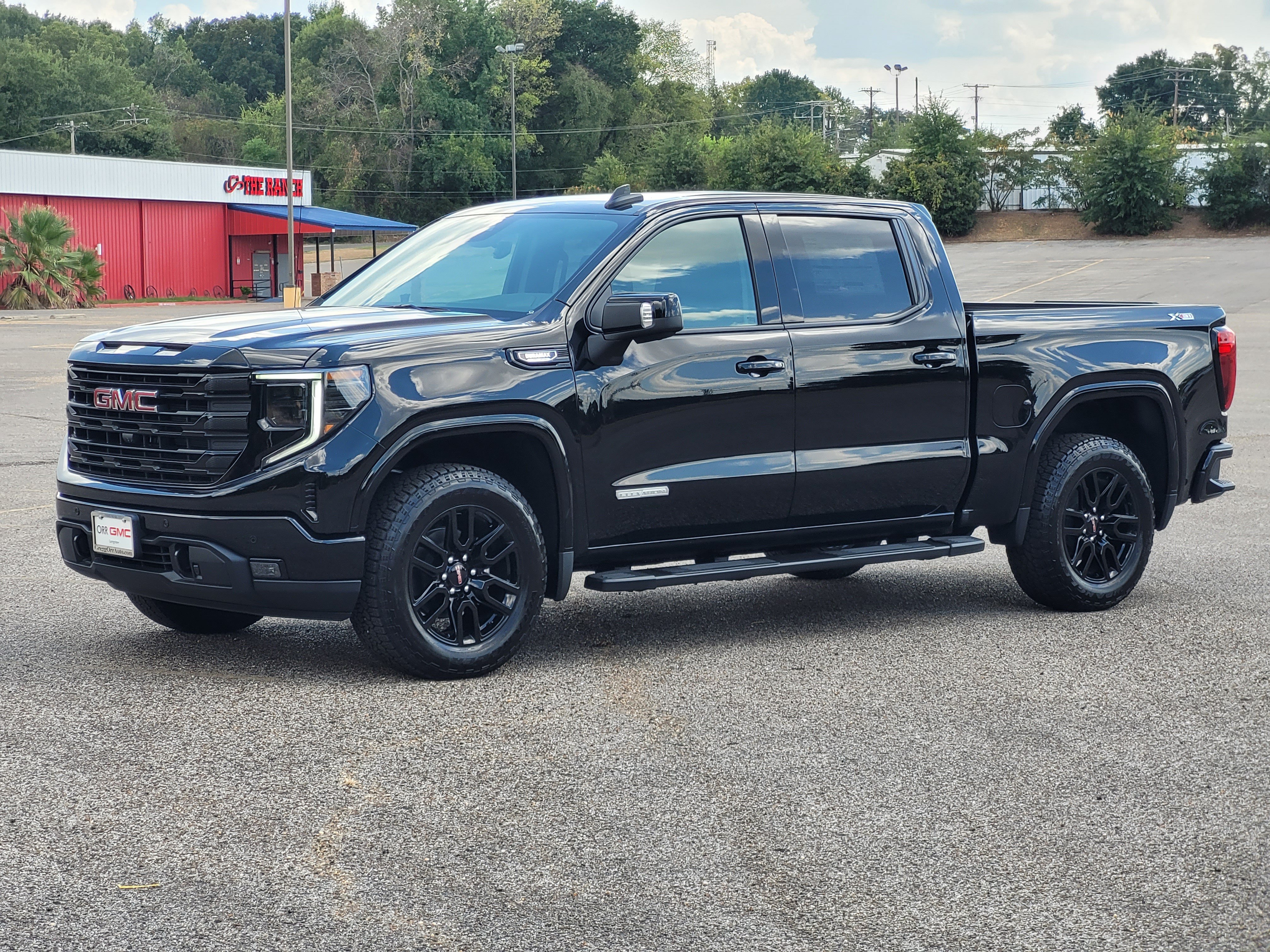 New 2026 GMC Sierra 1500 Elevation w/ Elevation Premium Package AWD/4WD image 3