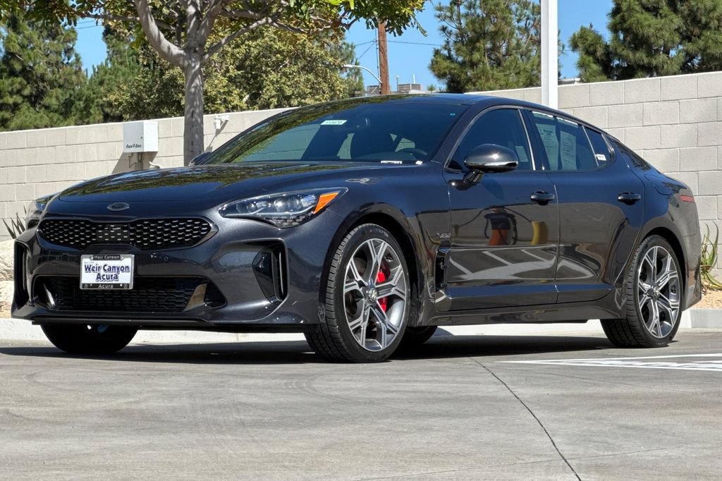 Used 2021 Kia Stinger GT1 RWD image 10