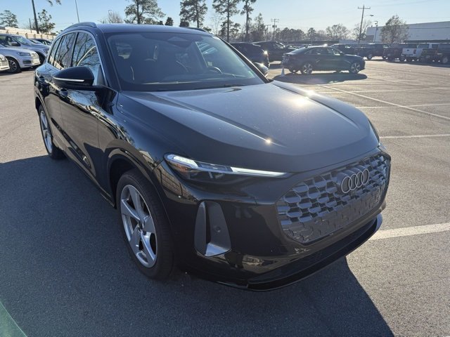 Used 2025 Audi Q5 Prestige