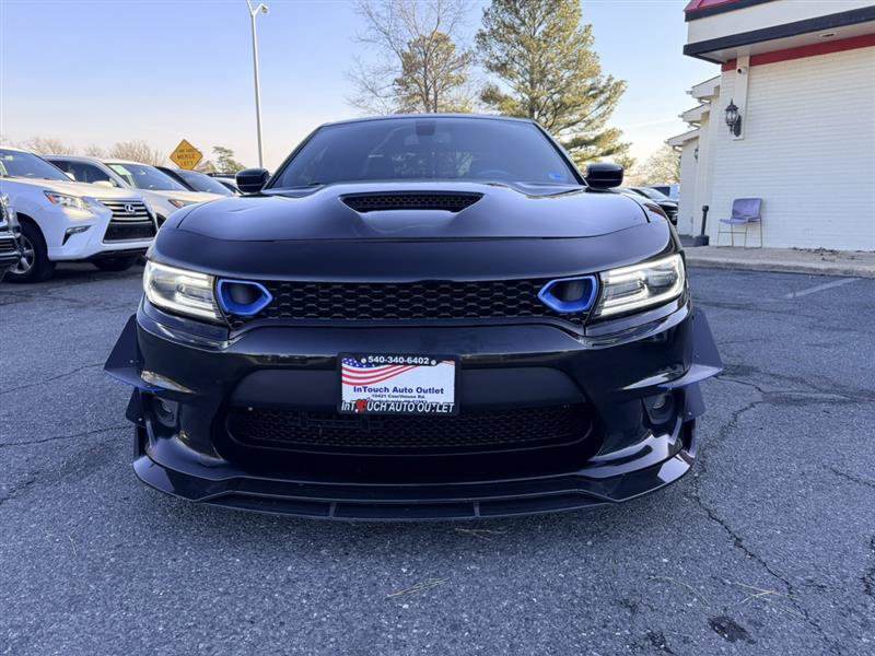 Used 2017 Dodge Charger R/T Scat Pack RWD image 2
