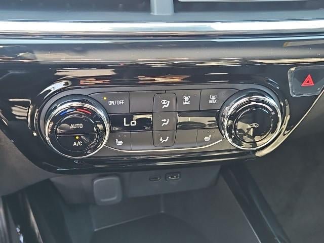 New 2026 Chevrolet Trax RS w/ Driver Confidence Package FWD image 17