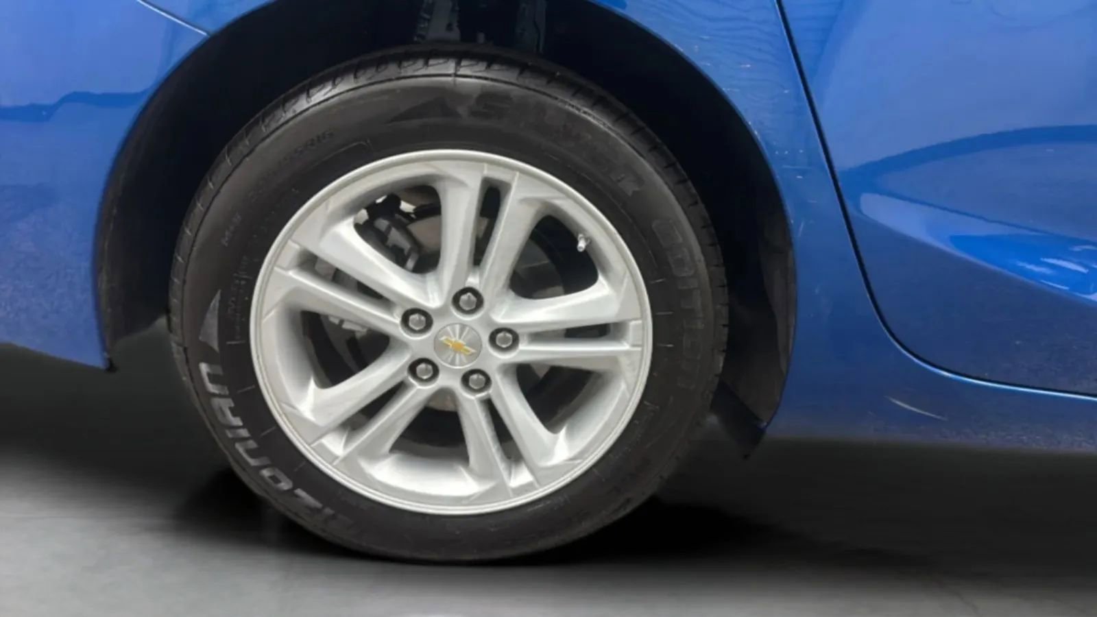 Used 2018 Chevrolet Cruze LT FWD image 31