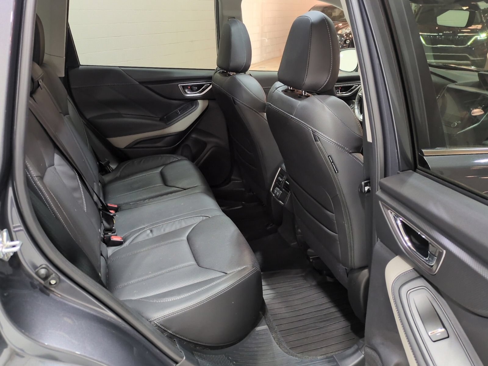 Certified 2024 Subaru Forester Limited w/ Pop Package 2 AWD/4WD image 13