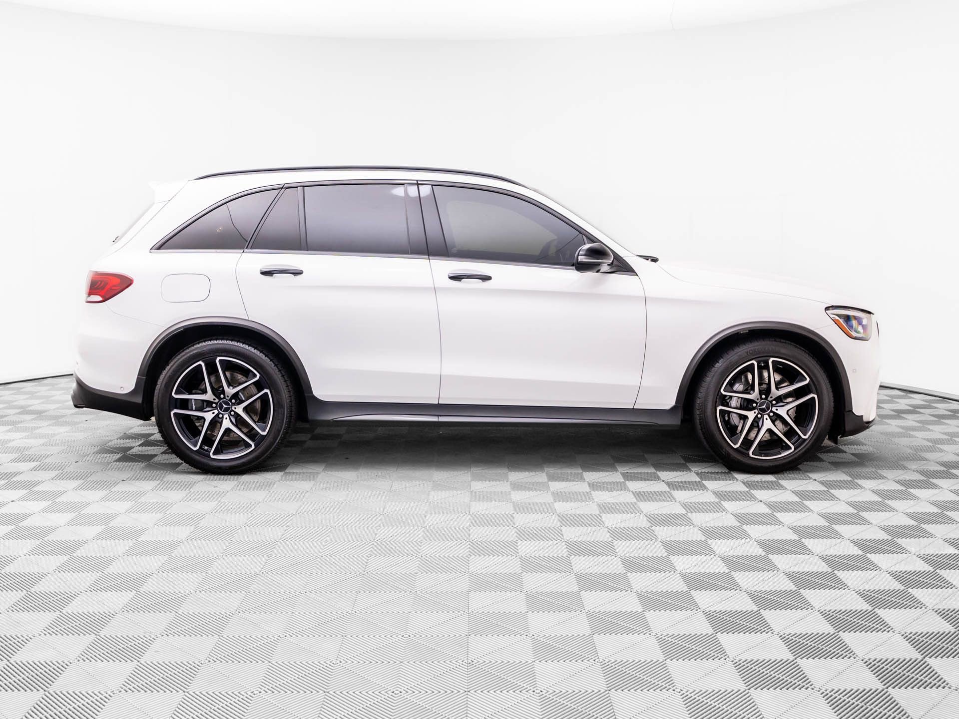 Used 2020 Mercedes-Benz GLC 63 AMG 4MATIC image 6