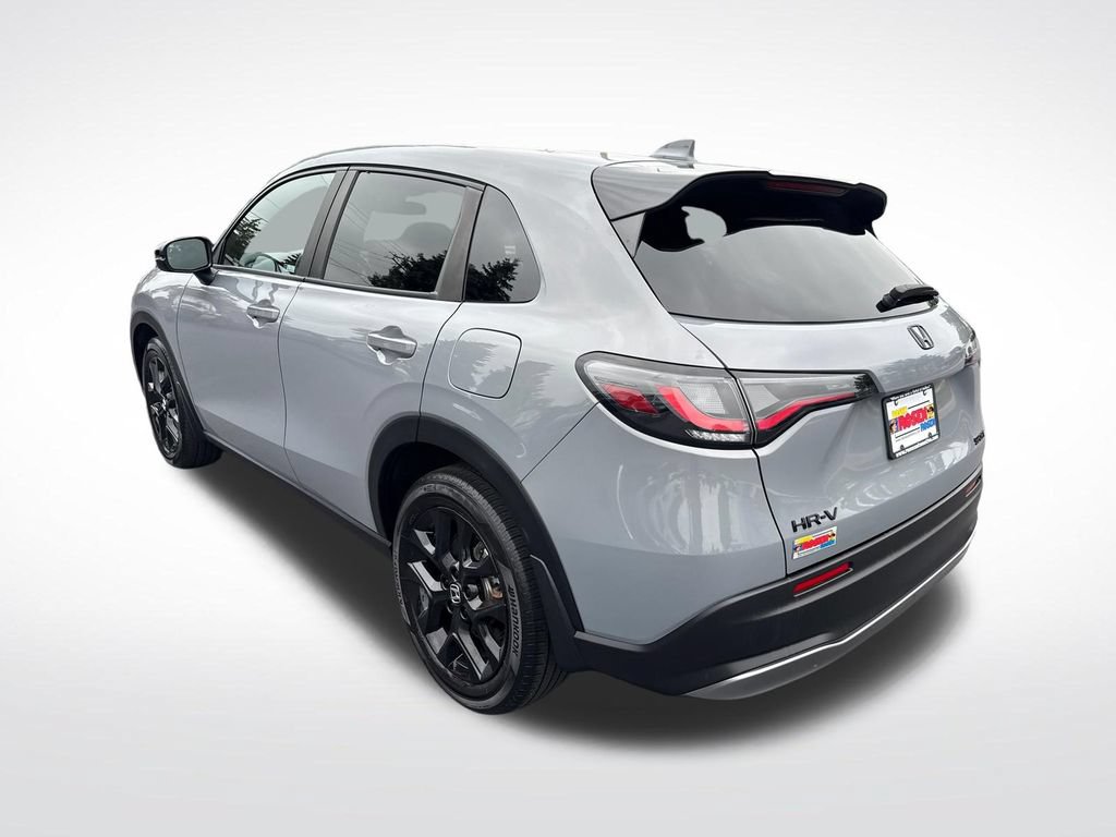 Certified 2023 Honda HR-V Sport image 3