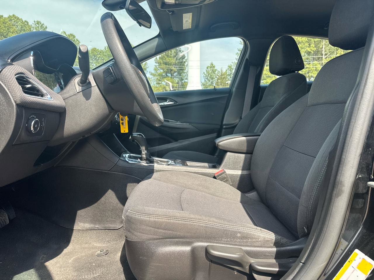 Used 2017 Chevrolet Cruze LT w/ RS Package image 11