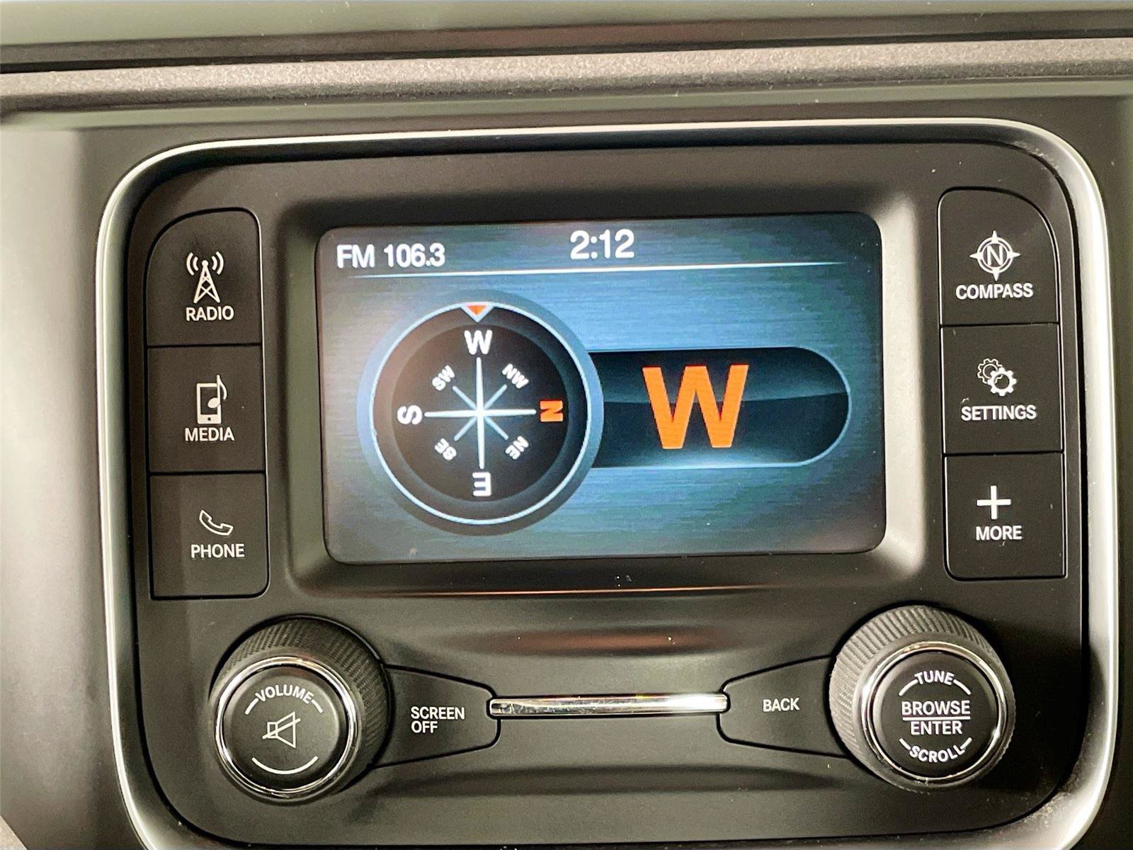 Used 2017 RAM 1500 Express AWD/4WD image 19